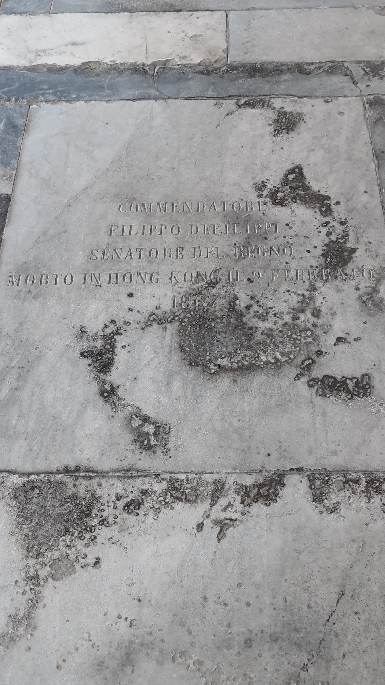 Filippo de Filippi's tomb, Camposanto, Pisa - 02.jpg